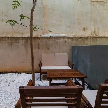 Appartement Lykabettus Gem With Yard And Parking